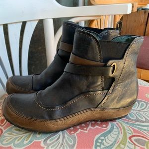 Clarks Artisan Navy Brown Ankle Boots Size 10